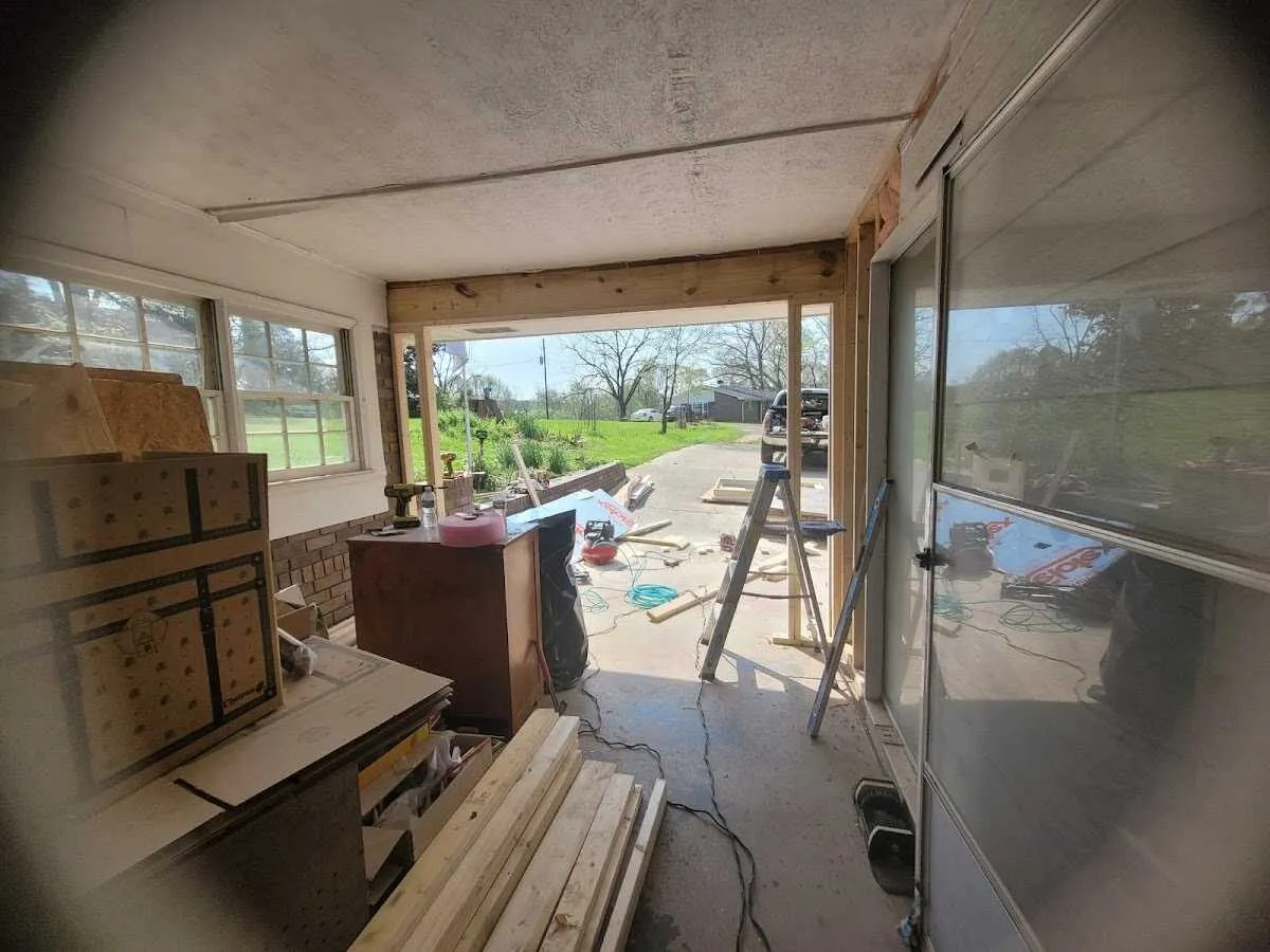 Air movers and dehumidifier for Drying & Dehumidification in Cortez